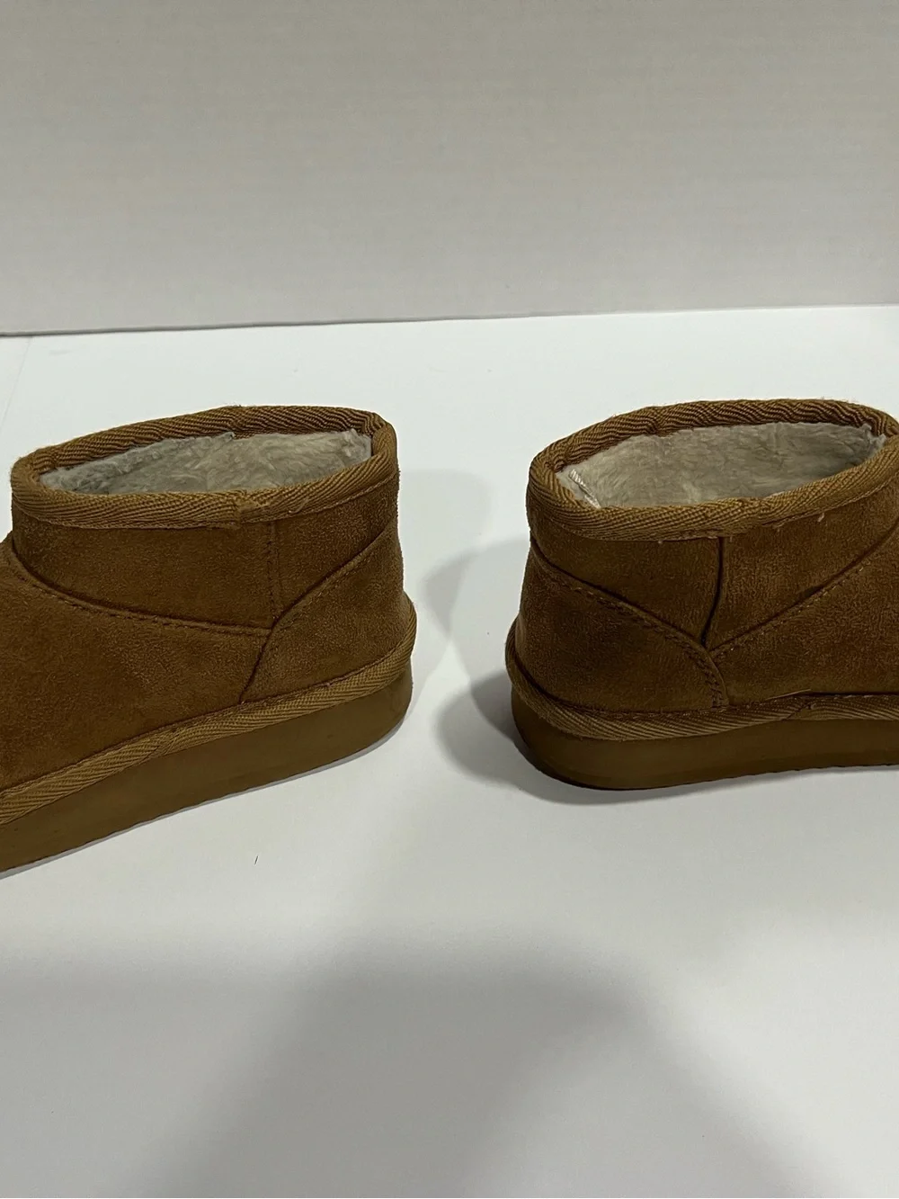 Girls Fleece Lined Boots Size12 Brown